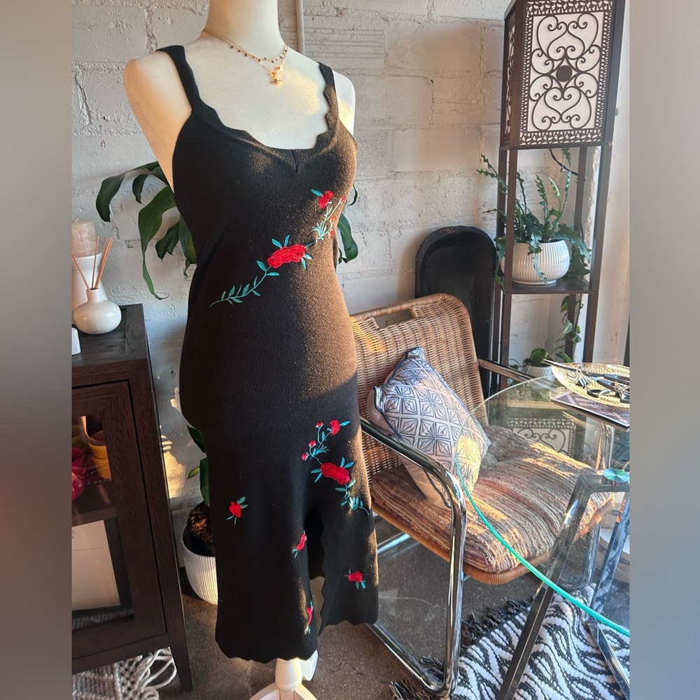 Rihoas Black Floral Dress - Picture 2 of 8